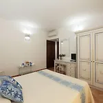 Villabianca 3* ラ・マッダレーナ