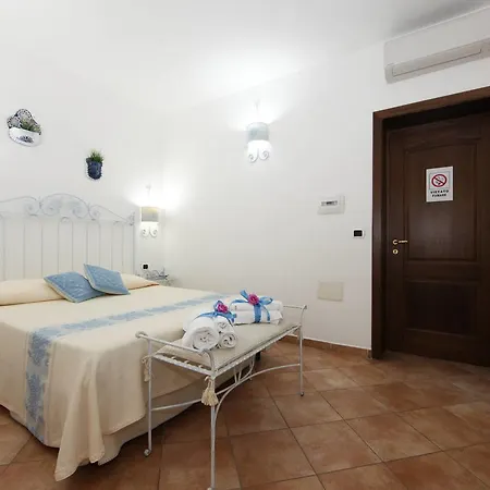 Nocleg ze śniadaniem Villabianca 3*