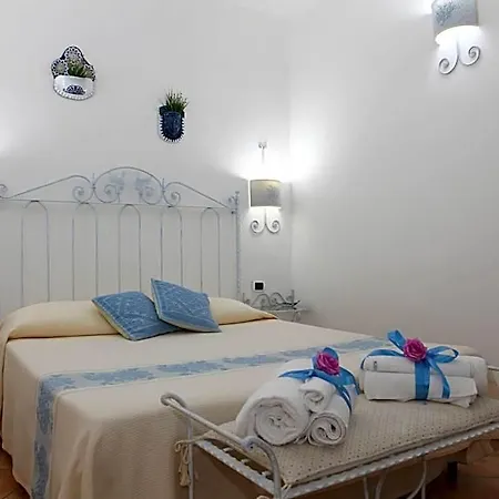 Couette-café Villabianca 4*
