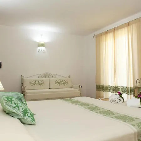 Villabianca 4* ラ・マッダレーナ